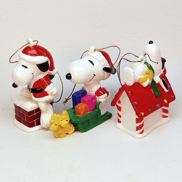3 Vintage Snoopy Woodstock Christmas Ornaments United Feature Chimney Sled House Pvc
