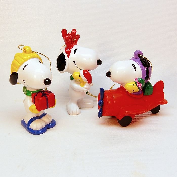 3 Vintage Snoopy Woodstock Christmas Ornaments United Feature Reindeer Airplane Skiing Pvc