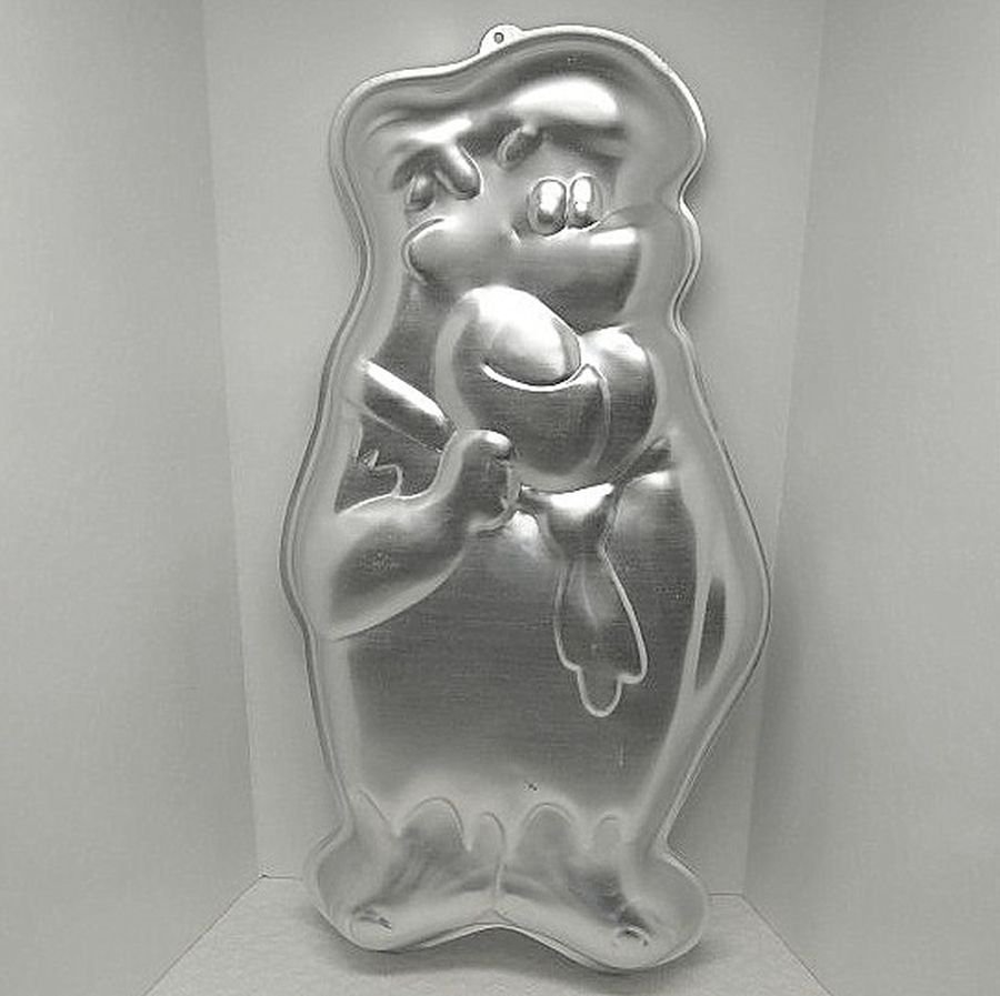 Vtg Wilton Cake Pan Fred Flintstone 502 186  from 1975 Hanna Barbera