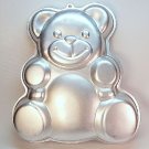 Vintage Wilton Huggable Teddy bear cake pan 502 3754 1982 Vintage Wilton Huggable Teddy bear cake pan 502 3754 1982