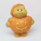 Hallmark 1997 Cameron cat Halloween Merry Miniatures QFM8147 dressed as a pumpkin