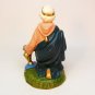 Vtg Nativity Balthazar Wise man kneeling paper mache 4-1/4 inches tall Italy