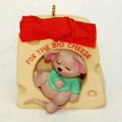 Vintage 1991 Hallmark Big Cheese mouse Christmas ornament QX5327