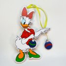 Vtg Daisy Duck w red bow the Walt Disney Co wooden ornament