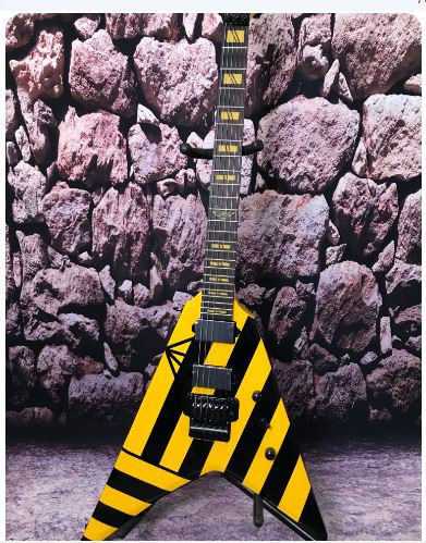 Guitare &Atilde;&copy;lectrique personnalis&Atilde;&copy;e en usine