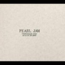 pearl jam - cincinati ohio august 20 2000 CD 2-discs used pearl jam - cincinati ohio august 20 2000 CD 2-discs used