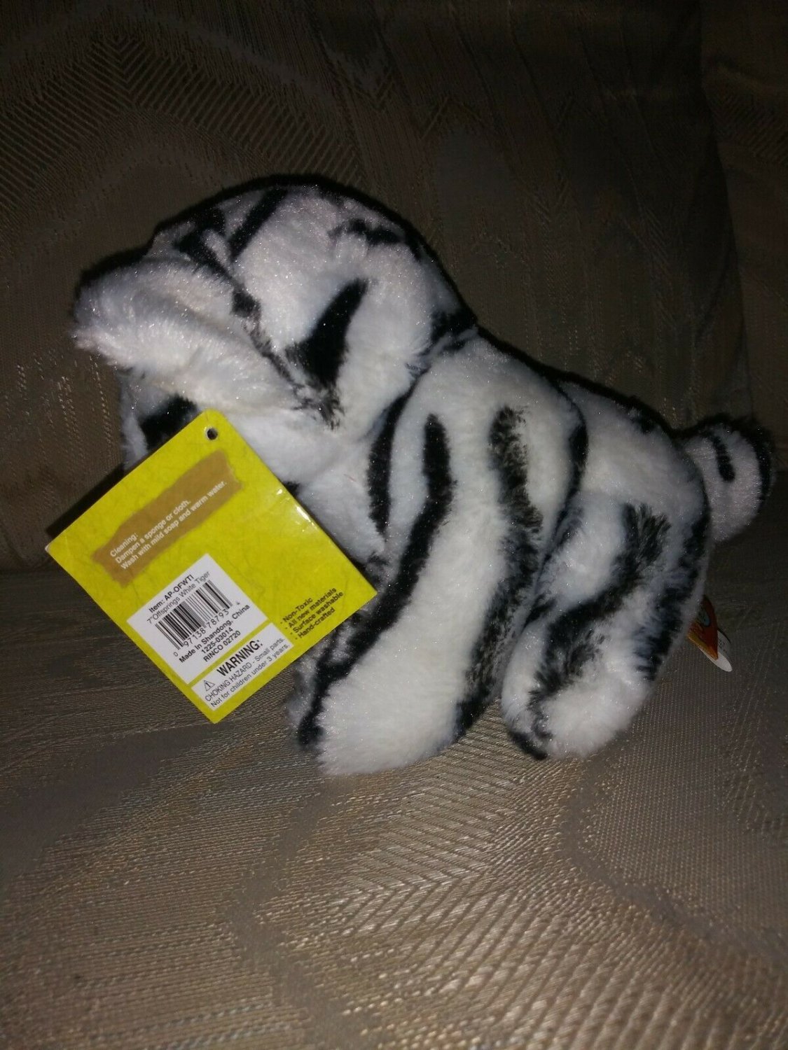 white tiger plush blanket