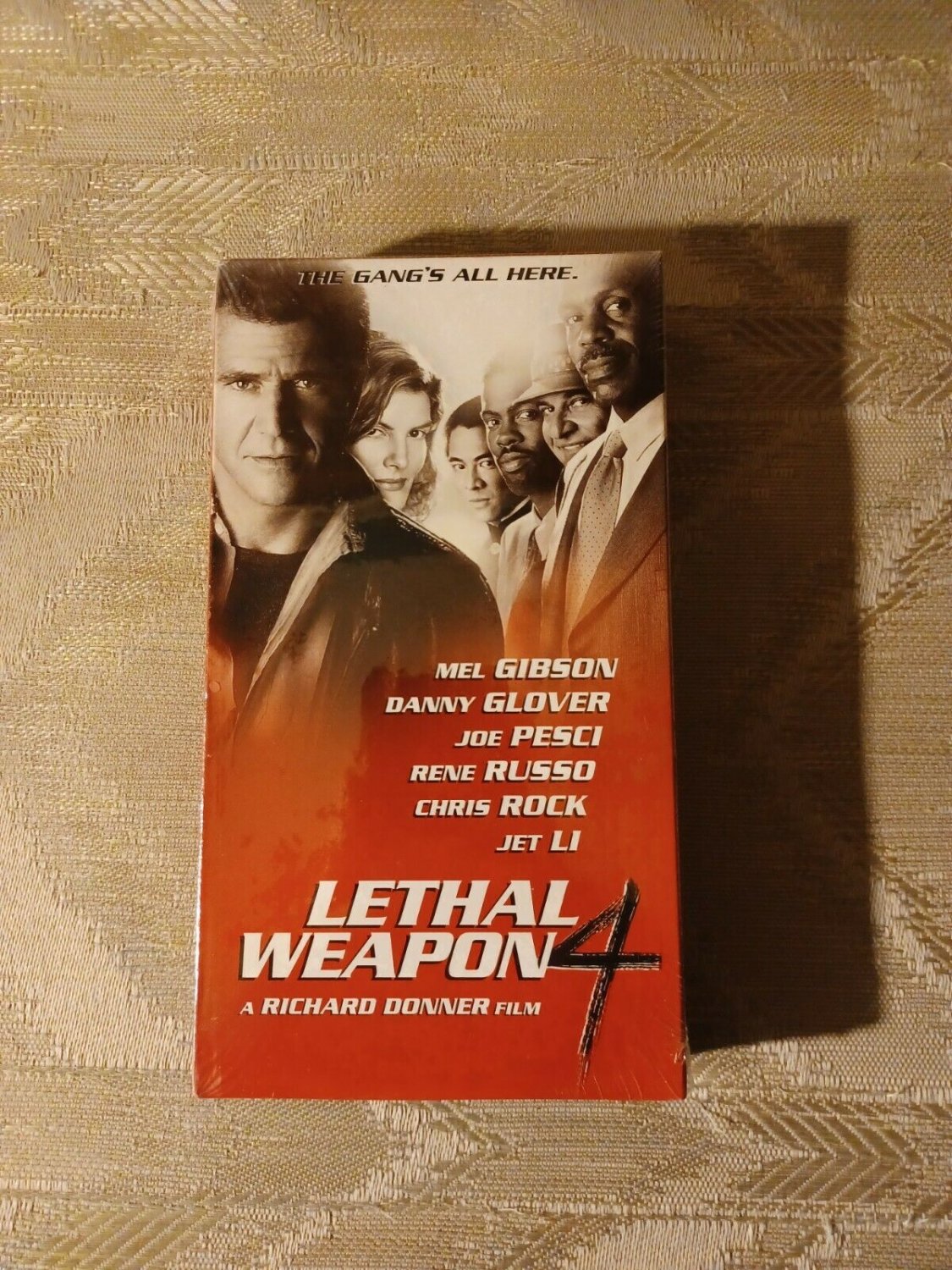 Lethal Weapon 4 VHS New Sealed 1998 Mel Gibson Danny Glover Joe Pesci Rene Russo
