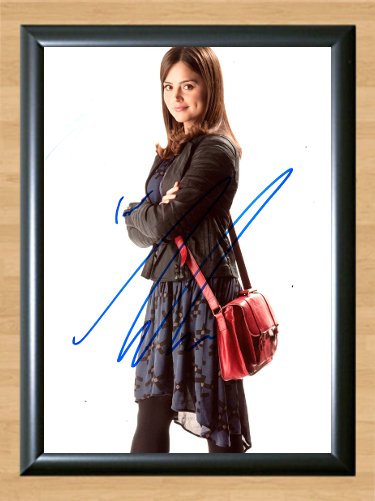 Photo Signée Imprimée Jenna Coleman (Dr Who) - Format A4, Présentation Sur Support Noir - Idée Cadeau Fan