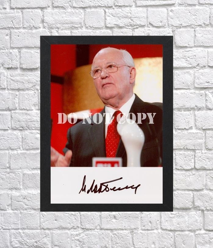 Mikhail Gorbachev Autographed Signed Print Photo Poster h99 A4 8.3x11.7""