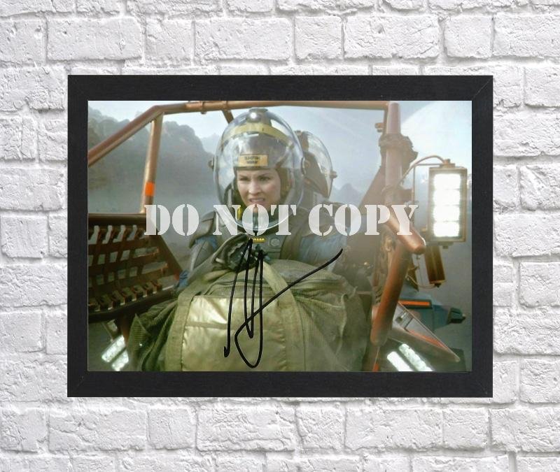Noomi Rapace Autographed Signed Print Photo Poster mo1421 A4 8.3x11.7""