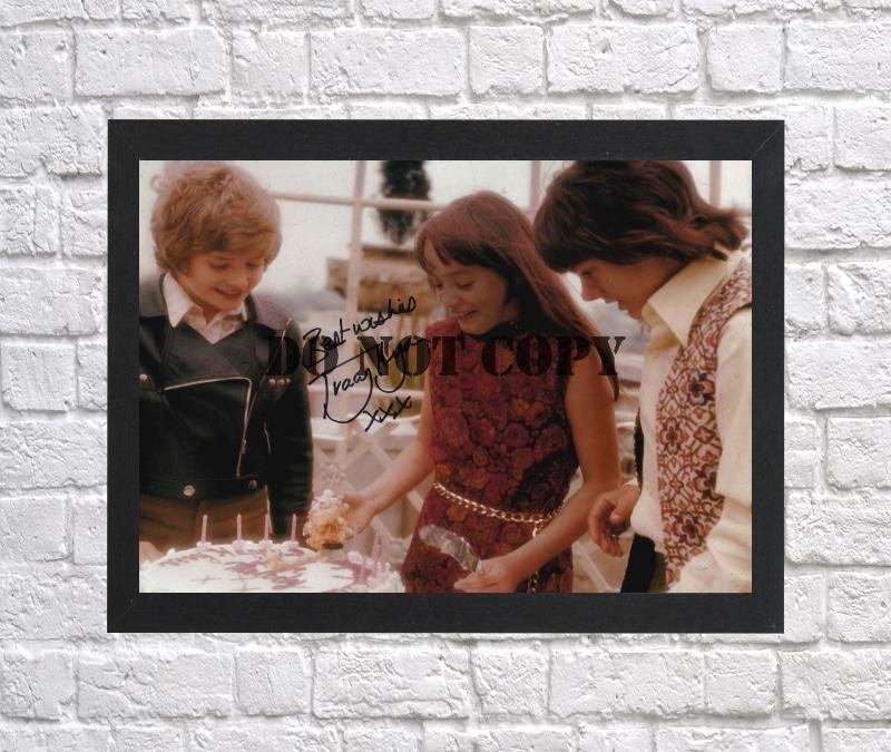 Tracy Hyde Melody Autographed Signed Photo Poster mo1352 A4 8.3x11.7""