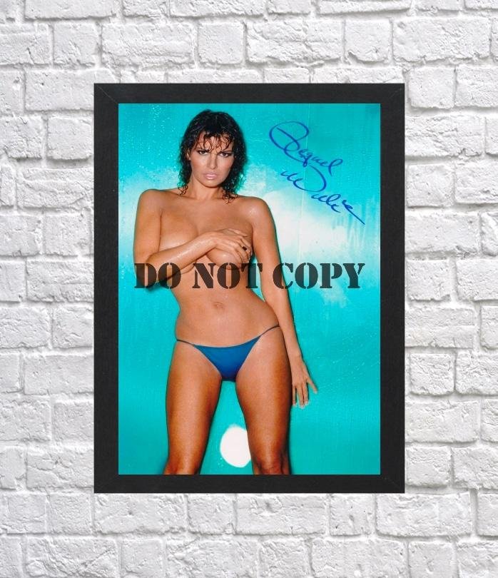 Raquel Welch Autographed Signed Photo Poster mo1264 A4 8.3x11.7""