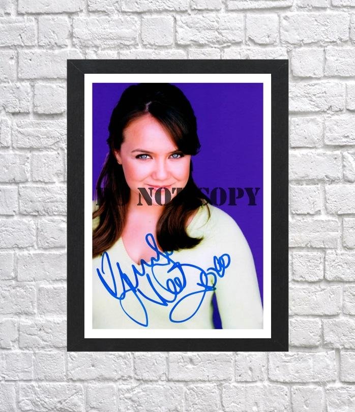 Jennifer Veal Autographed Signed Photo Poster mo1139 A4 8.3x11.7""