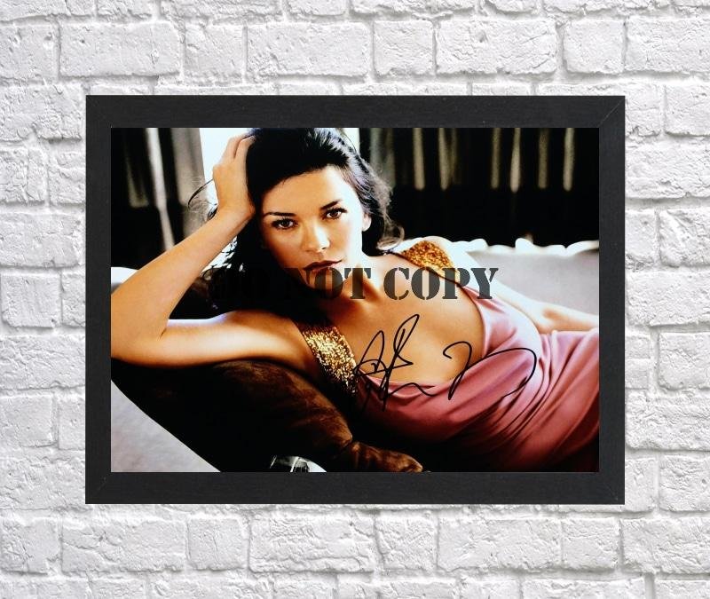 Catherine Zeta-Jones Autographed Signed Print Photo Poster 4 mo1069 A4 8.3x11.7""