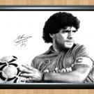 Diego Maradona Signed Autographed Photo Poster Print 5 fot109 A4 8.3x11.7""