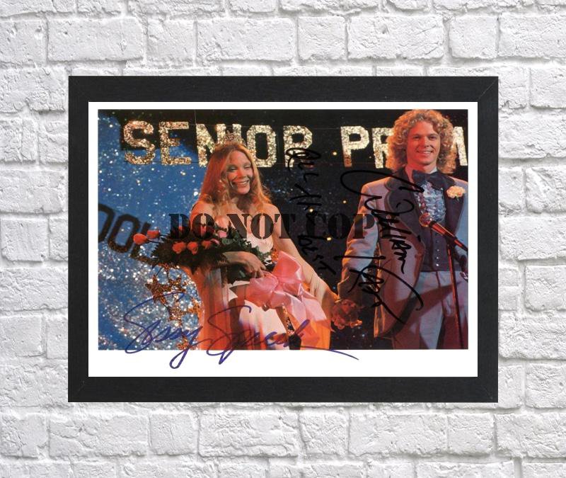 Sissy Spacek William Katt Autographed Signed Photo Poster mo1307 A3 11.7x16.5""