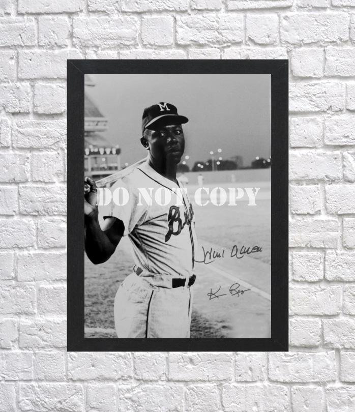 Hank Aaron Signed Autographed Photo Poster 3 bas41 A2 16.5x23.4"