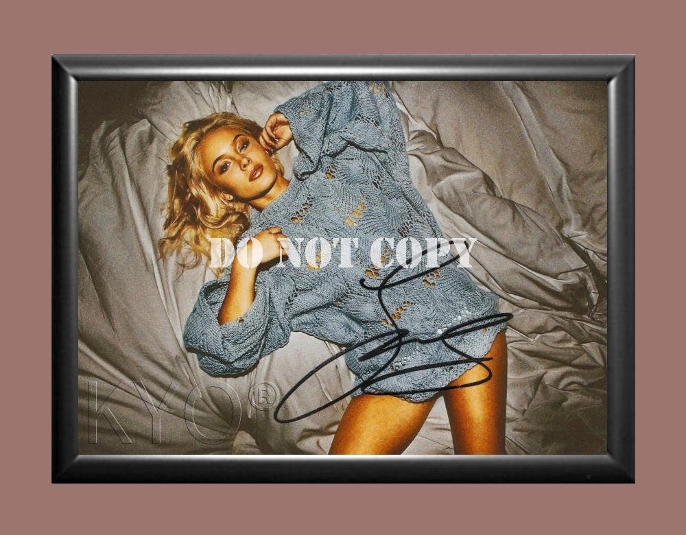 Zara Larsson 1 Signed Autographed Poster Photo A4 8.3x11.7""