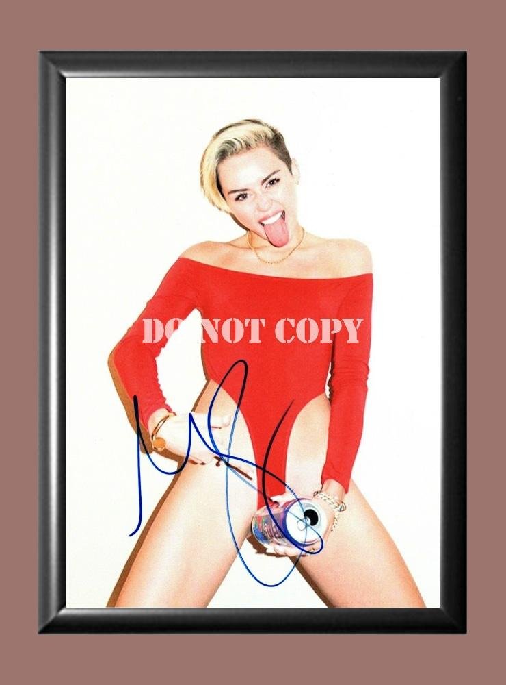 Miley Cyrus 5 Signed Autographed Poster Photo A3 11.7x16.5""