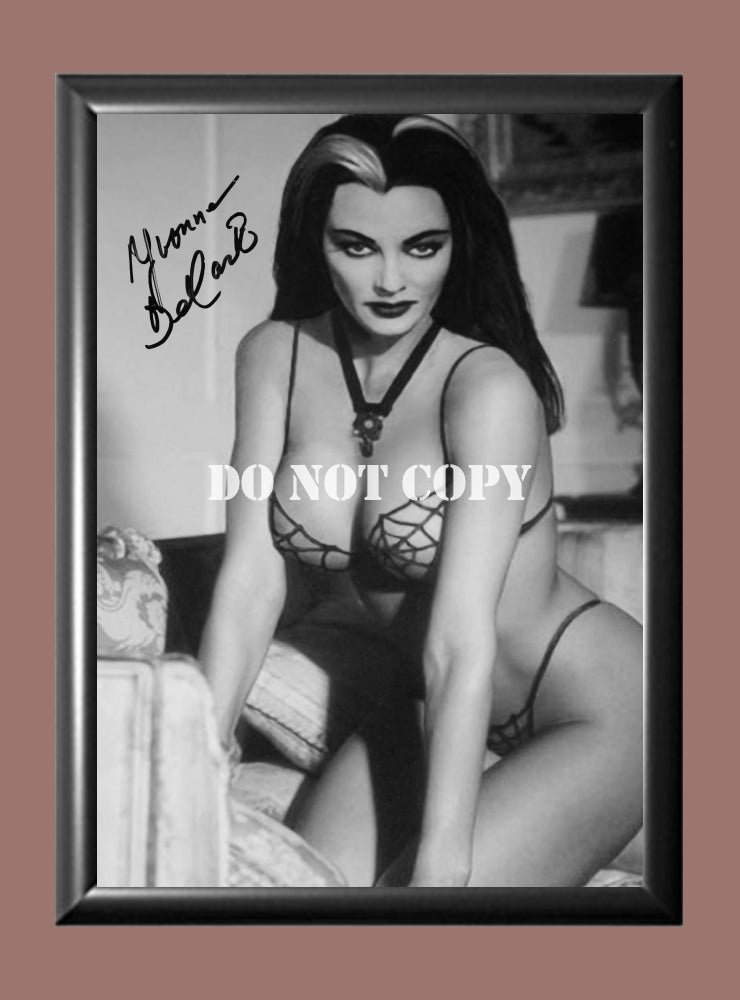 Yvonne DeCarlo The Munsters Signed Autographed Photo Poster A2 16.5x23.4"" TV1455A2