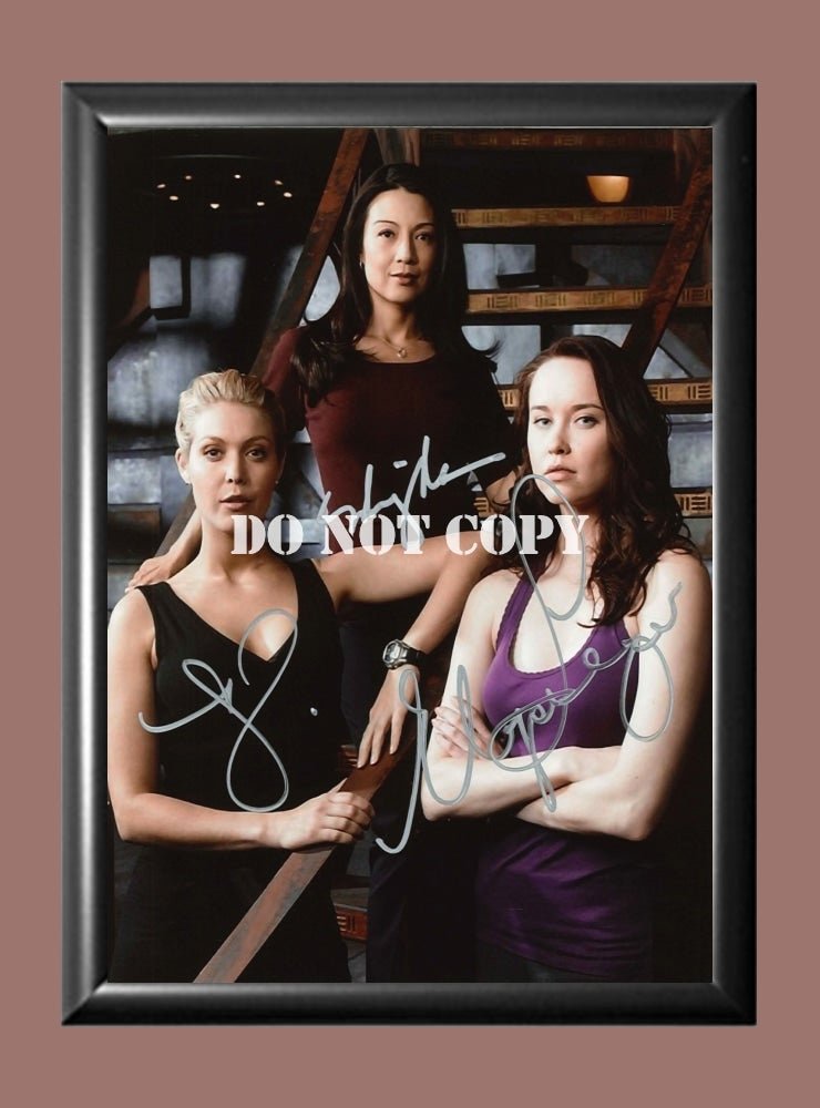 Elyse Levesque Ming Na Alaina Huffman Stargate Signed Autographed Photo Poster A2 16.5x23.4"" TV1215