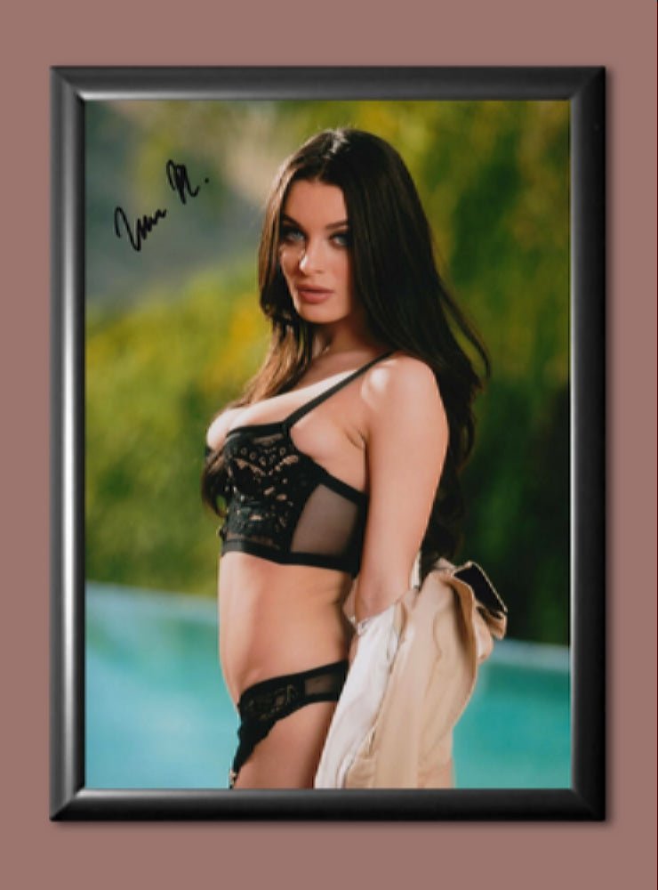 Lana Rhoades Adult Model Signed Autographed Poster Photo A3 11.7x16.5"" MO2879A3