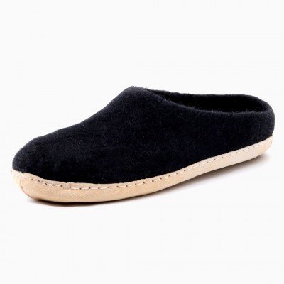 Felt Slippers (Carbon)