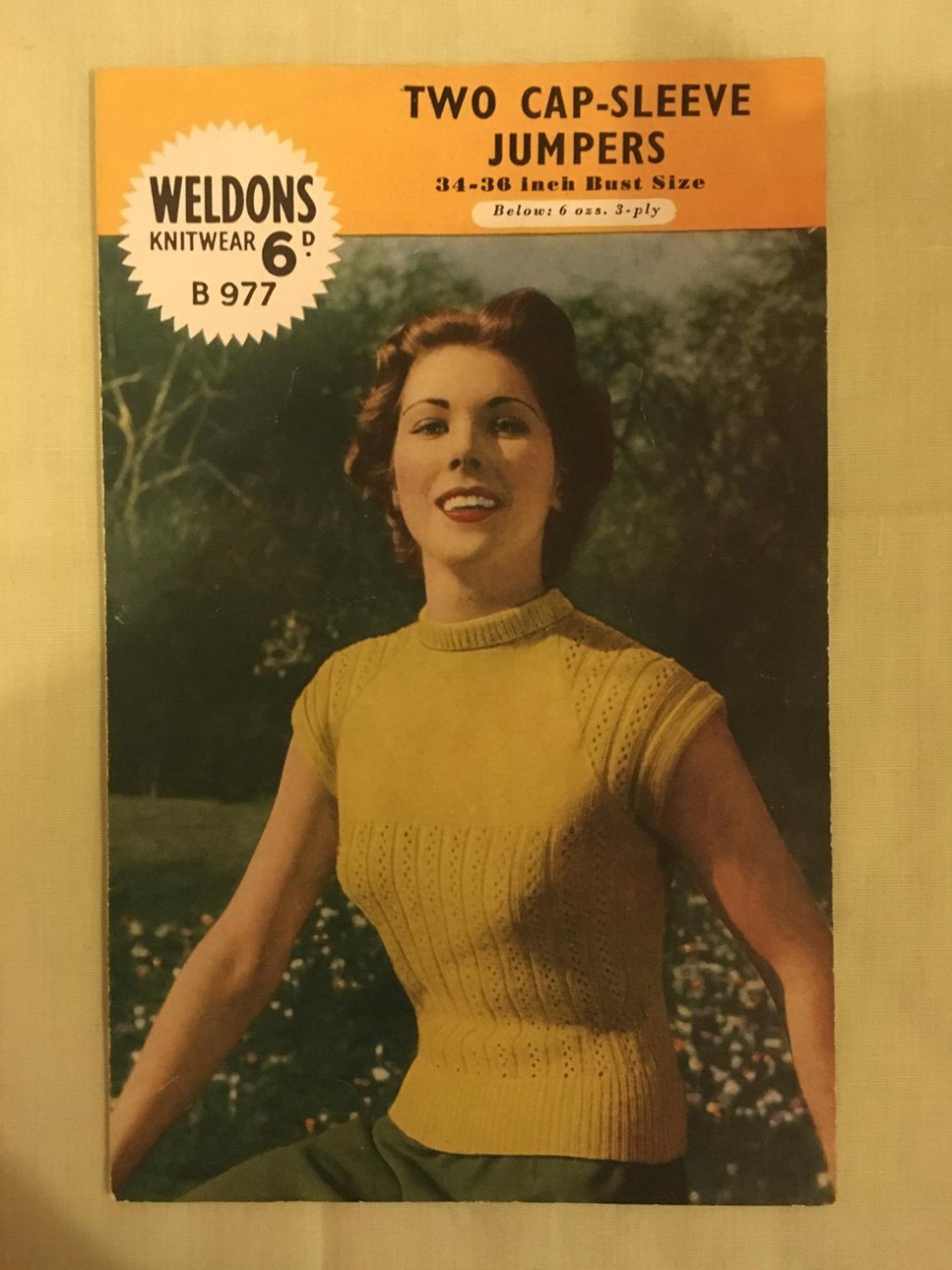 Vintage 40s Retro Iconic Era Printed Media Knitting Pattern Weldons B977 3ply jumpers