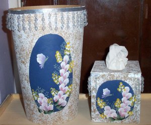 Blue Flowered Bath Set