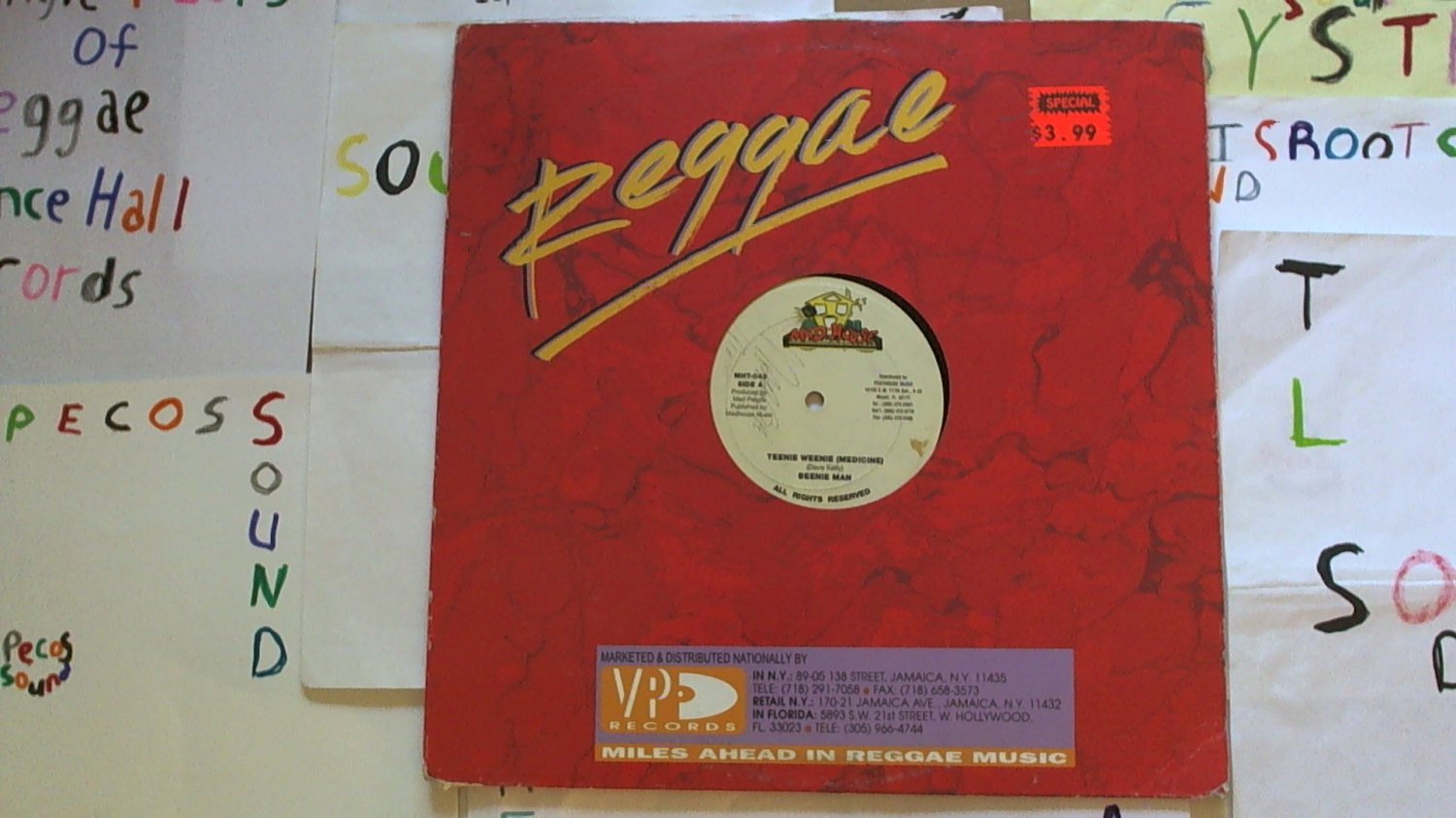 artist: Beenie Man - Teenie Weenie (Medicine) / Kezi - Ghetto News (Used) 12" Reggae