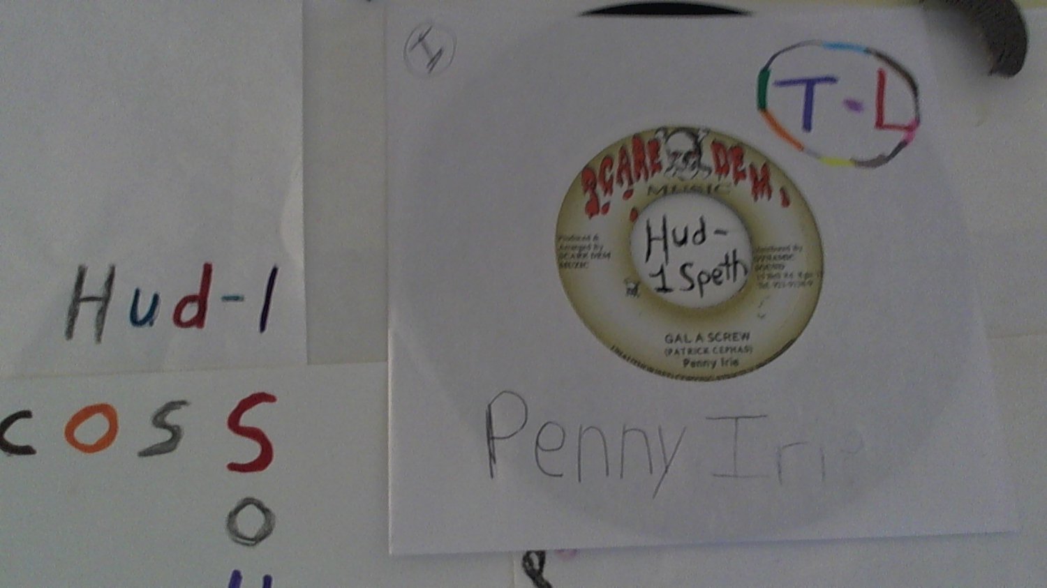 artiste: Penny Irie side A: Gal A Screw / B: Version label: Scare Dem Music (Used) 7"