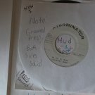 artiste: Country Man side A: Mi Do Di Wuk / B: Version (Used) 7" artiste: Country Man side A: Mi Do Di Wuk / B: Version (Used) 7"