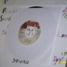 artiste: Ricky General side A: Vergin Stamp / B: Version (Used) 7"