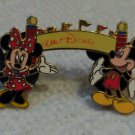 VERY RARE 2004 WALT DISNEY WORLD MICKEY & MINNIE polka dot COUPLE trader PIN