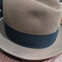 Beige mens Dobbs Fifth Avenue Vintage Hat Fedora Bowler Carmody 7 1/4 Feather