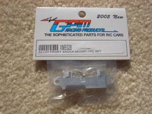 XME028-Alloy front shock mount