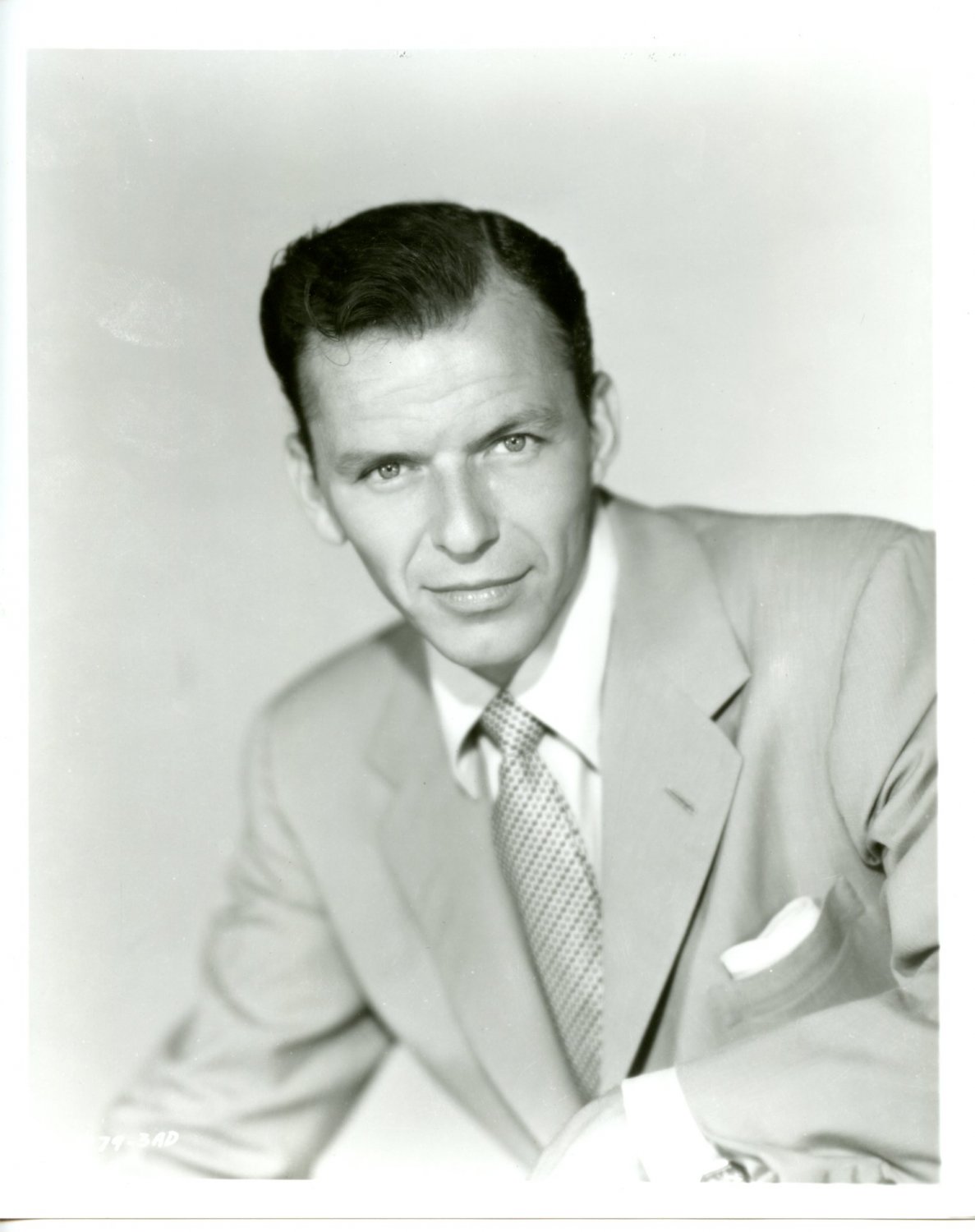 Frank Sinatra 8x10 glossy photo #W6730