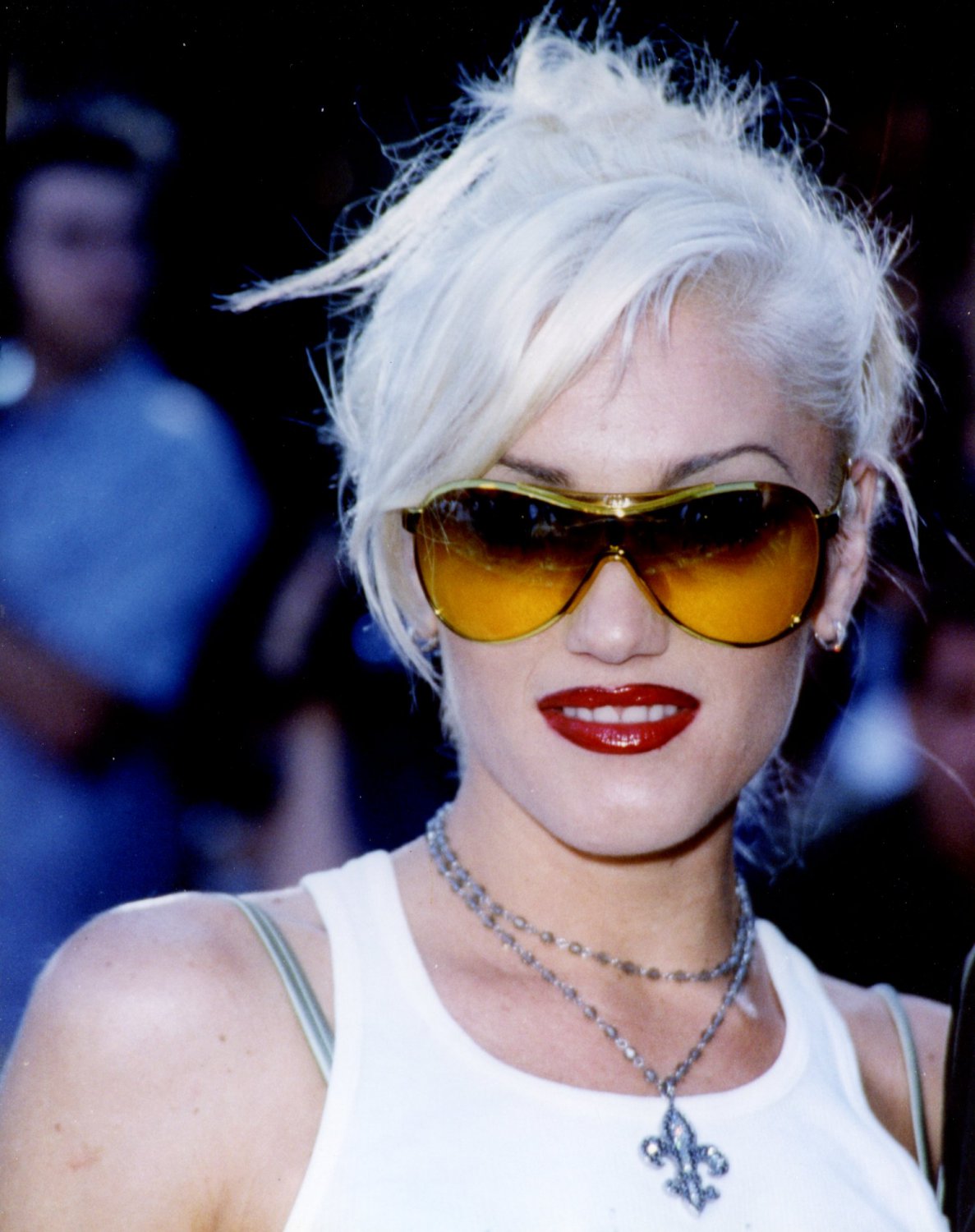 Gwen Stefani 8x10 glossy photo #W7016