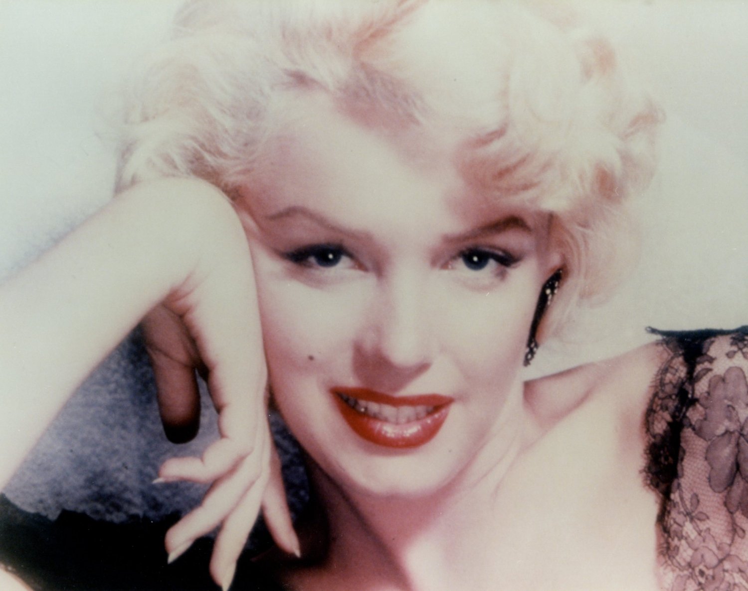 Marilyn Monroe 8x10 glossy photo #W7143