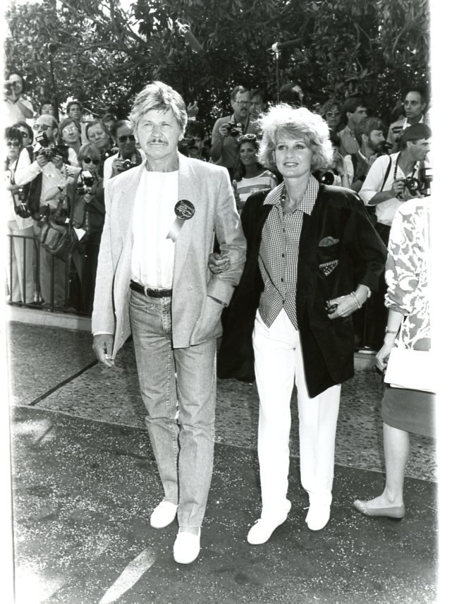 Jill Ireland Charles Bronson 7x9 Original glossy photo #X0910