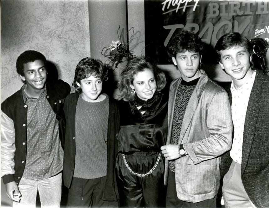 Scott Grimes Kirk Cameron 7x9 Original glossy photo #X2835