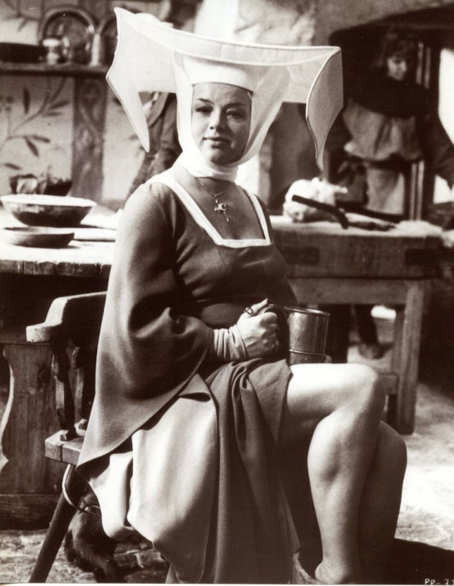 Diana Dors Sexy Nun 7x9 glossy photo #X3001