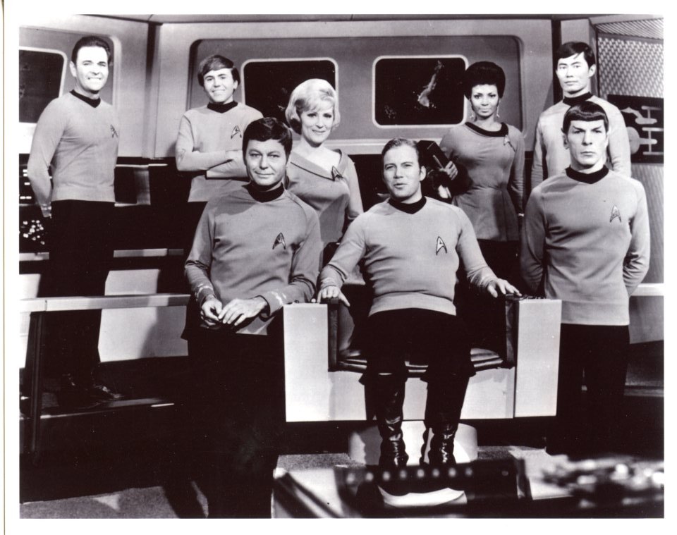 Deforest Kelley William Shatner Leonard Nimoy Star Trek 8x10 glossy photo #X3107