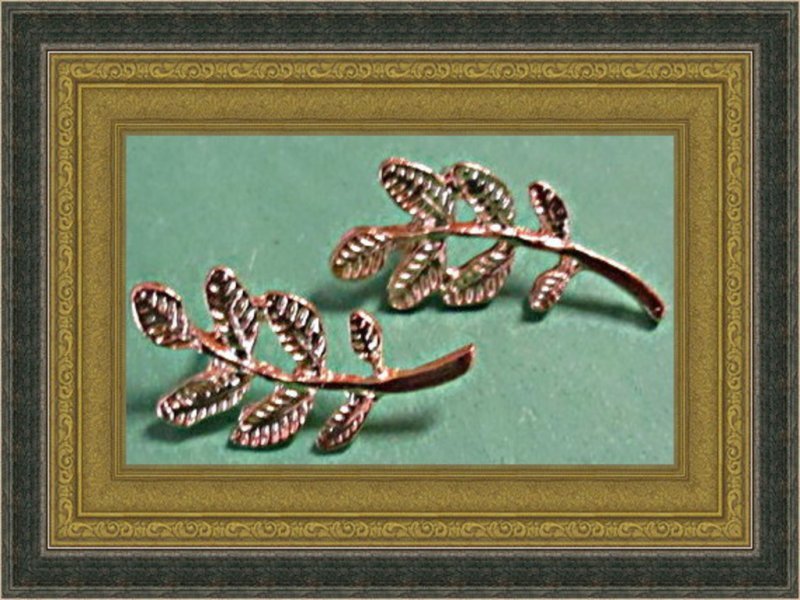 Gold Tone Leaf Design Stud Earrings
