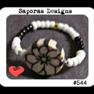 Handmade Black & White Beaded Ring With Flower Design Size 5.5 Native Ethnic