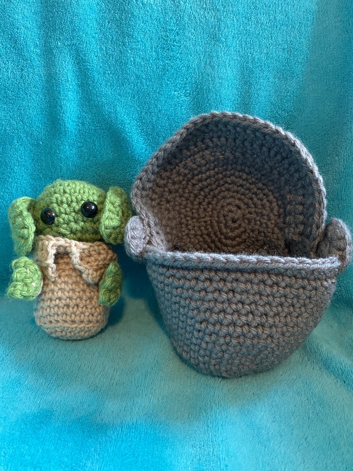 Crocheted Baby Yoda with Bassinet