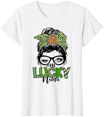 One Lucky Nana Irish Leopard Messy Bun St Patrick's Day 2022 T-Shirt