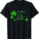 Happy ST Patricks day and shamrock Classic T-Shirt