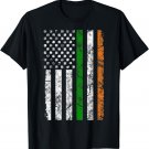 St Patrick's day Patriotic Gift Shamrock Irish American flag T-Shirt
